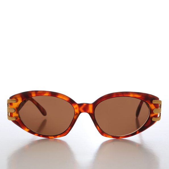 ASA_02_SUNGLASS_MUSEUM