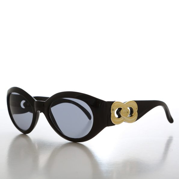 SWANS_14_SUNGLASS_MUSEUM